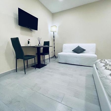 Riviera90 Apartment Наполи Екстериор снимка